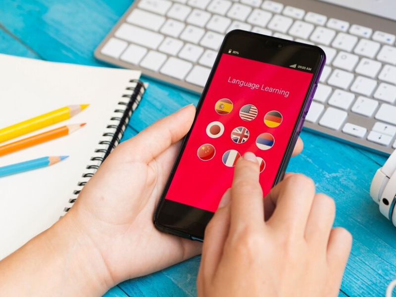 Aplikasi mobile yang membantu belajar bahasa